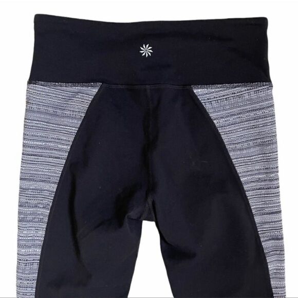 Athleta High Rise Jacquard Flow Chaturanga Tight M - Picture 5 of 9